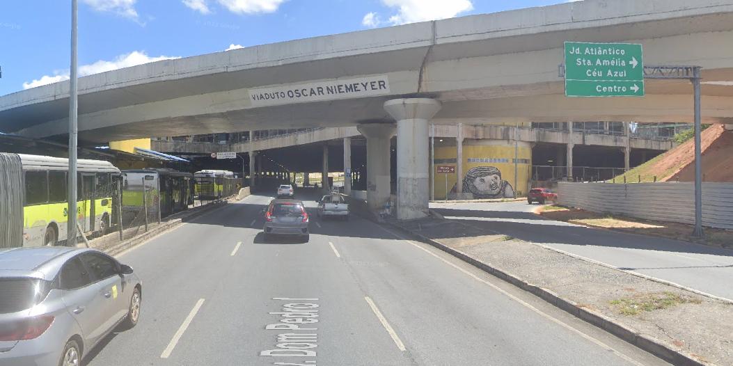 (Google Street View / Reprodução)