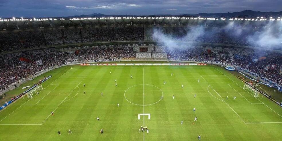 Cruzeiro faturou mais em jogos do que o Atlético em 2022 (Agência i7/Mineirão)