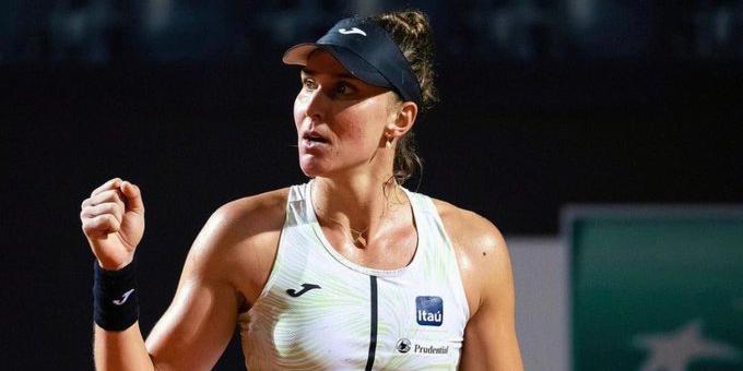 1ª brasileira nas oitavas de final em Roland Garros após 44 anos (Reprodução / Twitter Time Brasil)