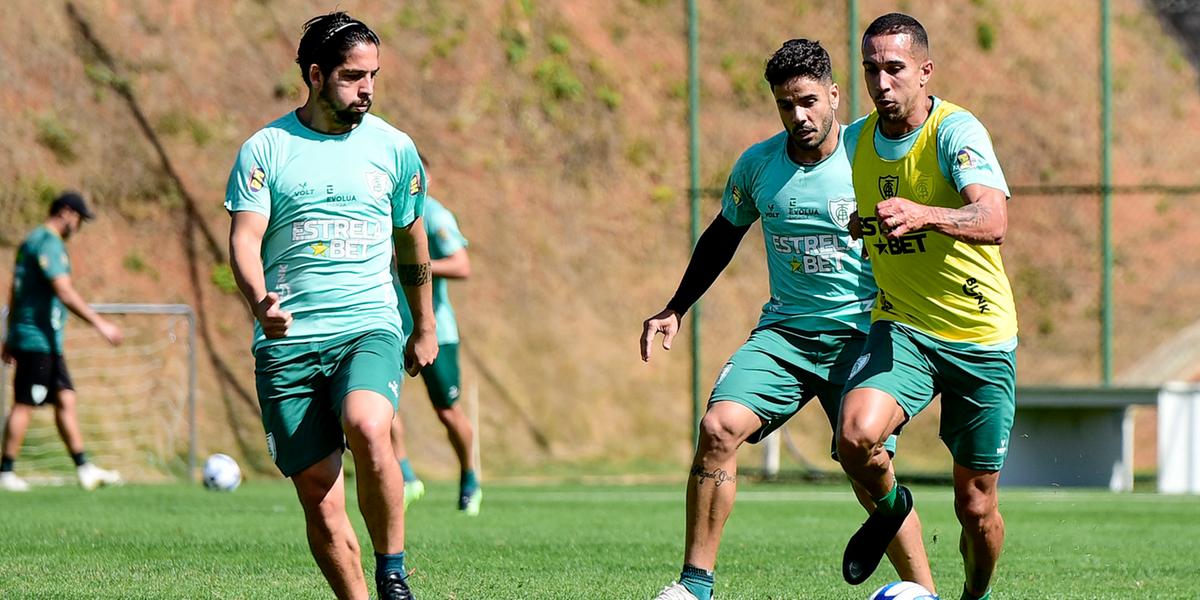 Benítez não vai para o duelo contra o Millonarios (Mourão Panda / América)