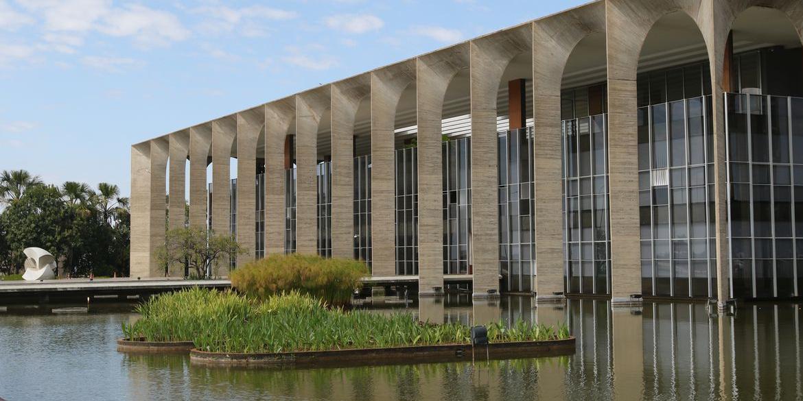 Ministério das Relações Exteriores (MRE) classificou como "ofensas, inverdades e grosserias inaceitáveis" as declarações do ministro da Defesa e ex-chanceler israelense (Fábio Rodrigues Pozzebom/Agência Brasil)