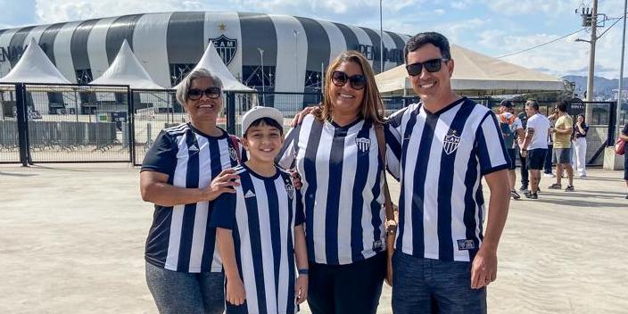 Família Santos na Arena MRV: paixão pelo Galo passa de geração para geração (Fernando Michel / Hoje em Dia)
