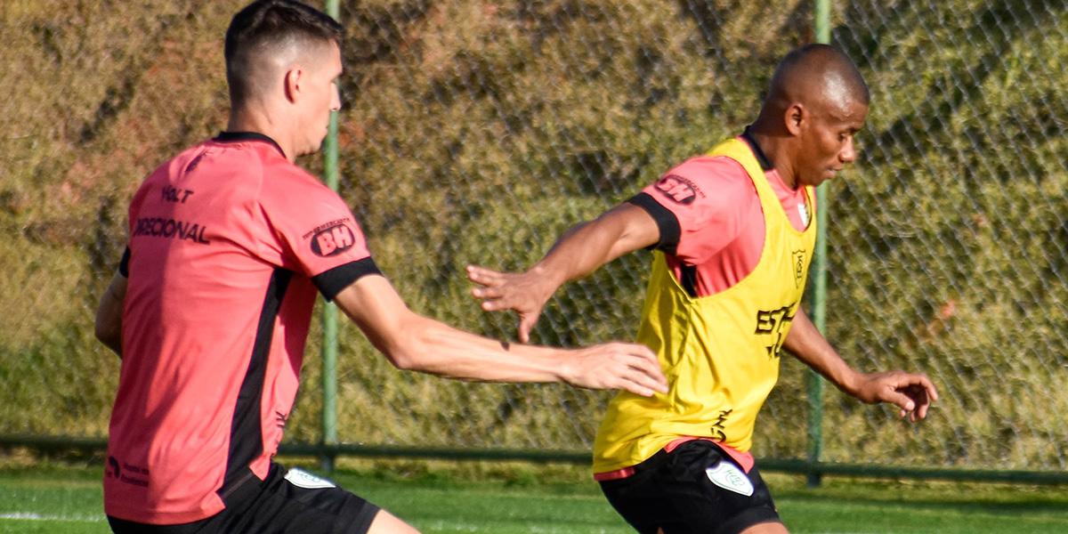 América realiza último treino antes da decisão na Sul-Americana (João Zebral / América)