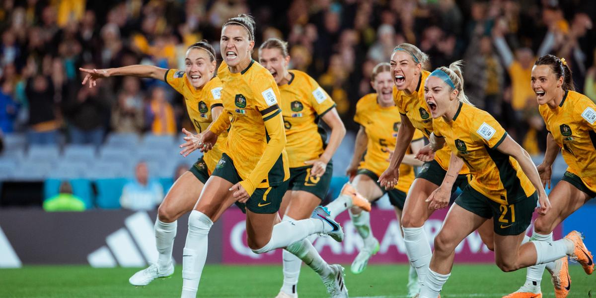 Matildas vencem graças a gol em cobrança de pênalti de Catley (Reprodução / Twitter @TheMatildas)