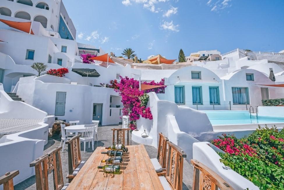 Na Grécia, o premiado Lycabettus fica no Andronis Luxury Suites e foi eleito um dos restaurantes com a mais bela localização do mundo pela National Geographics (Divulgação / Lycabettus)