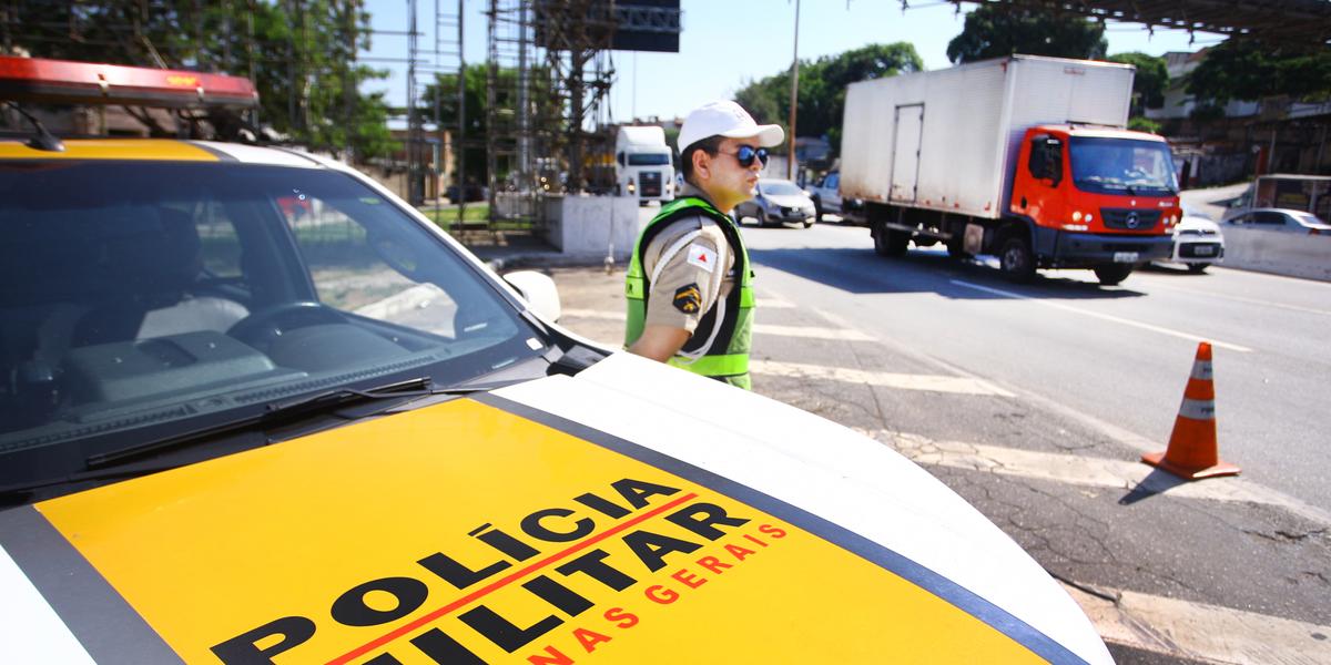 Homem foi preso em flagrante e levado para a delegacia; bilhete foi apreendido (Maurício Vieira / arquivo Hoje em Dia)