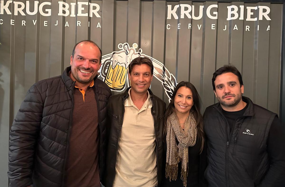 Cristiano Roldão, Vinicius Miranda, Fabiana BomTempo e Felipe Rezende, na inauguração da central do Malte ()
