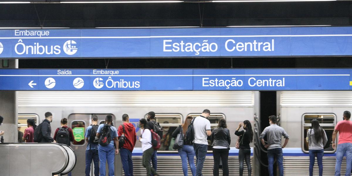 Metrô será 'reforçado' em BH na sexta-feira de liquidações (Maurício Vieira / Jornal Hoje em Dia)