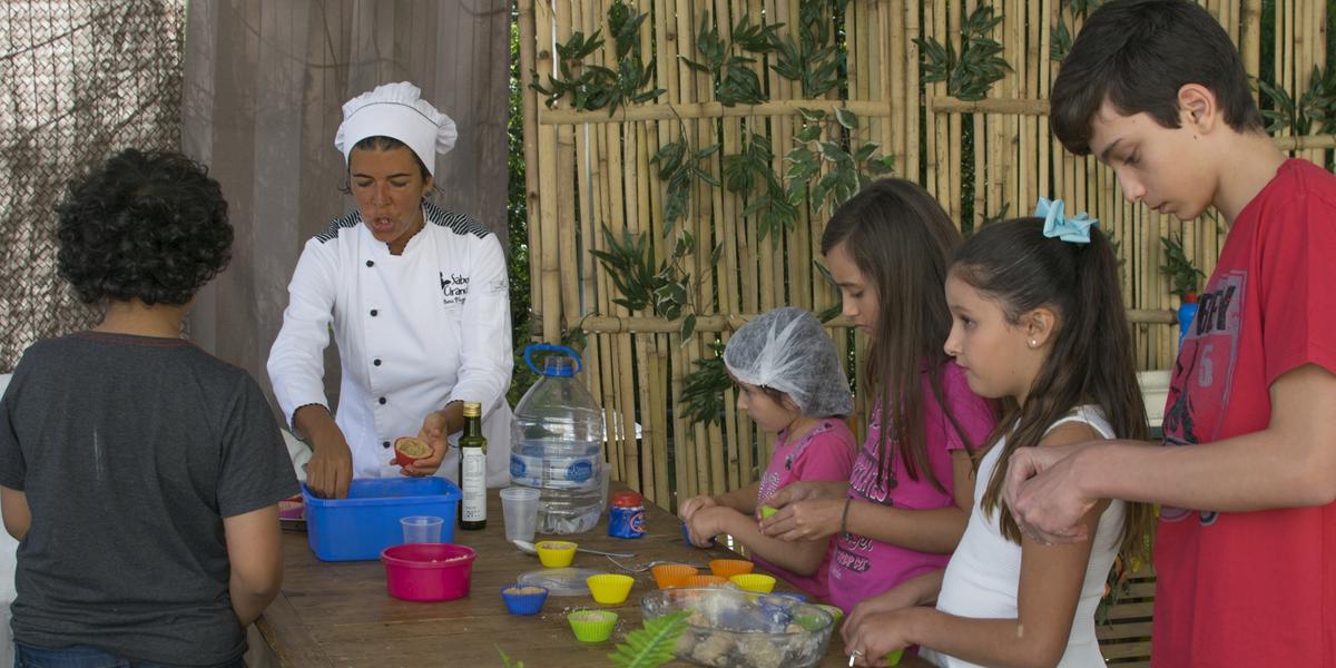 Durante todo o mês de setembro, o público poderá degustar pratos elaborados especialmente para o evento em um circuito gastronômico com 20 restaurantes participantes. (Divulgação / São Lourenço)