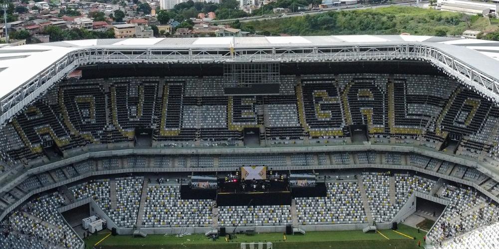 Estádio futurista metaverso interior arena esportiva de alta tecnologia