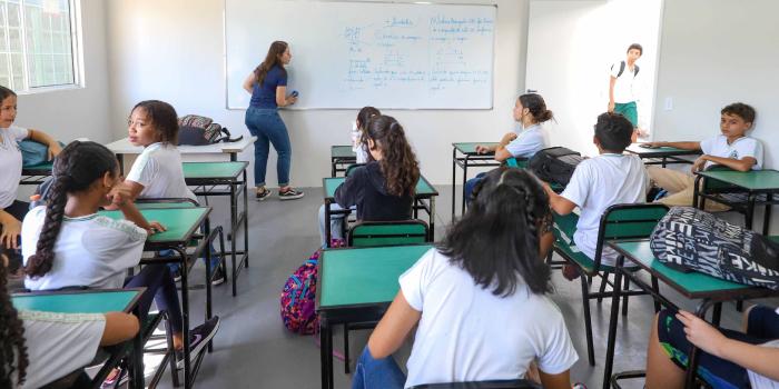 São mais mil nomeações para cargos de Professor de Educação Básica (PEB) e Especialista em Educação Básica (EEB) (Dirceu Aurélio / Imprensa MG)