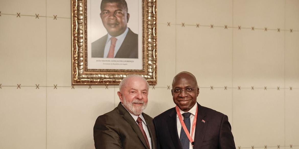 Presidente é agraciado com a Ordem Dr. Antônio Agostinho Neto (Ricardo Stuckert/PR)