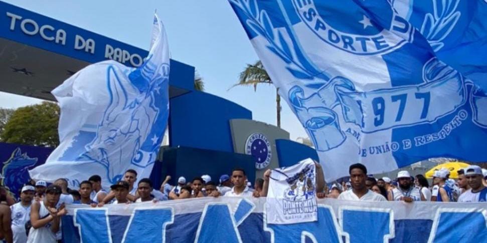 (Instagram Mafia Azul)