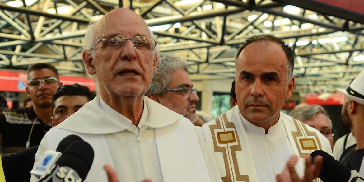 Religioso recebeu ameaças anônimas escritas em um bilhete (Rovena Rosa/Agência Brasil)