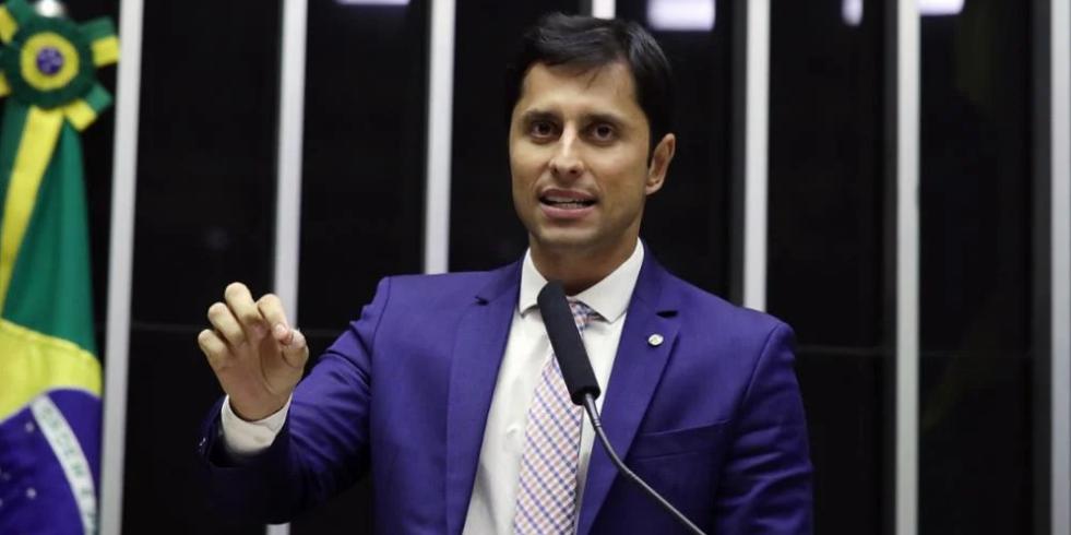 O deputado Duarte Jr. reuniu 172 assinaturas – uma a mais que o mínimo necessário – para pedir a instalação da CPI da 123 Milhas (Bruno Spada/Câmara dos Deputados)