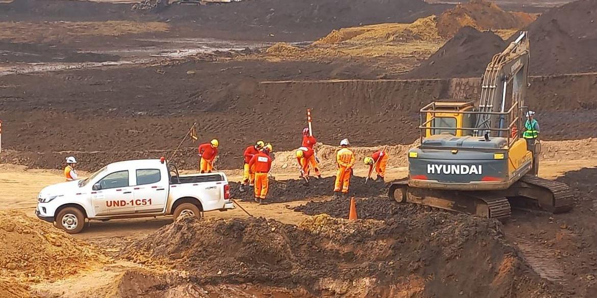 "Defesa dos réus foi quem indicou onde eles seriam julgados", lamenta
Share on WhatsApp Share on Facebook Share on Twitter Share on Linkedin (Corpo de Bombeiros/Divulgação)