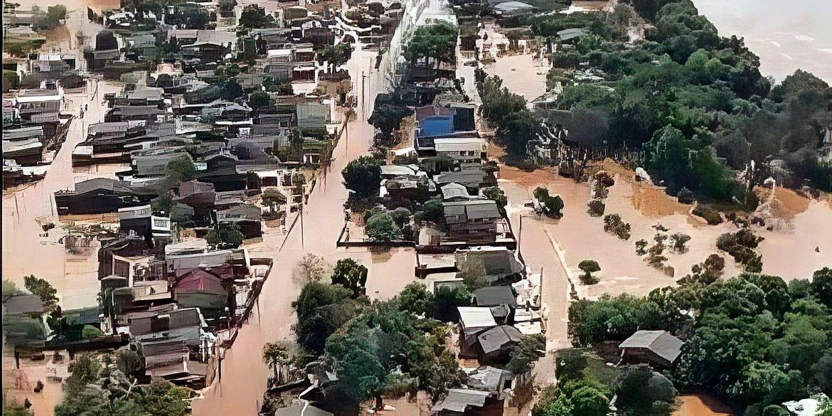 Rio Grande do Sul – Ciclone – Sobrevoo, assistência e resgate de pessoas ilhadas em Bom Retiro do Sul (RS) (Marinha do Brasil/RS)
