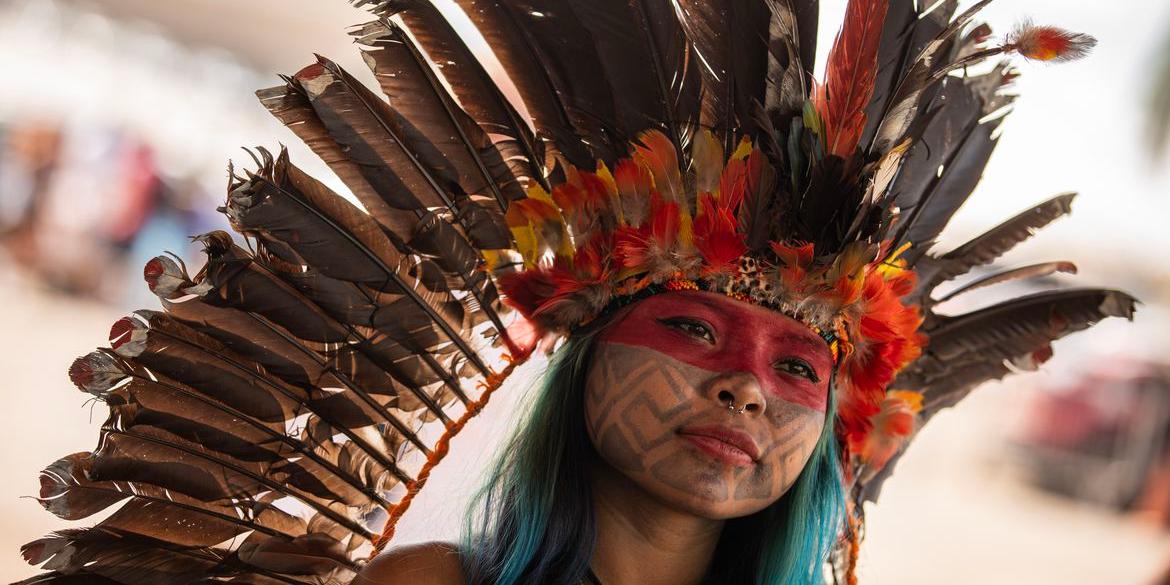 A 1ª Marcha das Mulheres Indígenas ocorreu em 2019, com o tema “Território: nosso corpo, nosso espírito” (Joédson Alves / Agência Brasil)