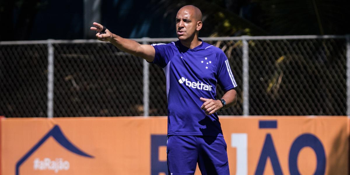 Pepa ficou 5 meses no comando técnico do Cruzeiro (Gustavo Aleixo/Cruzeiro)