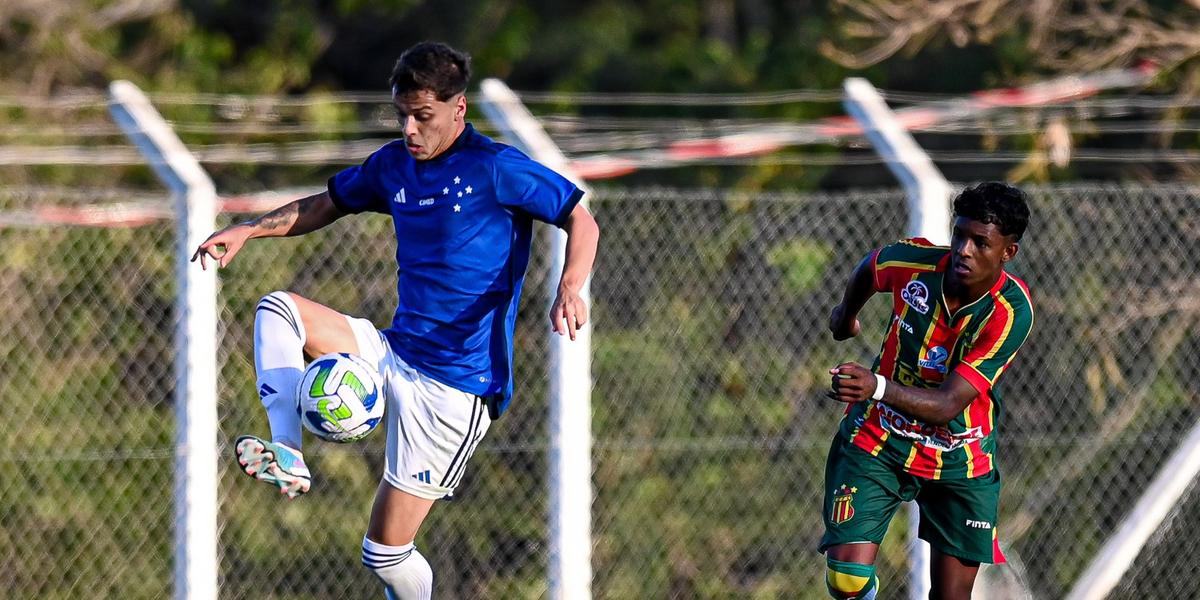 Em 2019, o sub-20 do Cruzeiro enfrentou o Flamengo na semifinal da Copa do Brasil (Gledston Tavares e Luciano Brew / BhFoto)