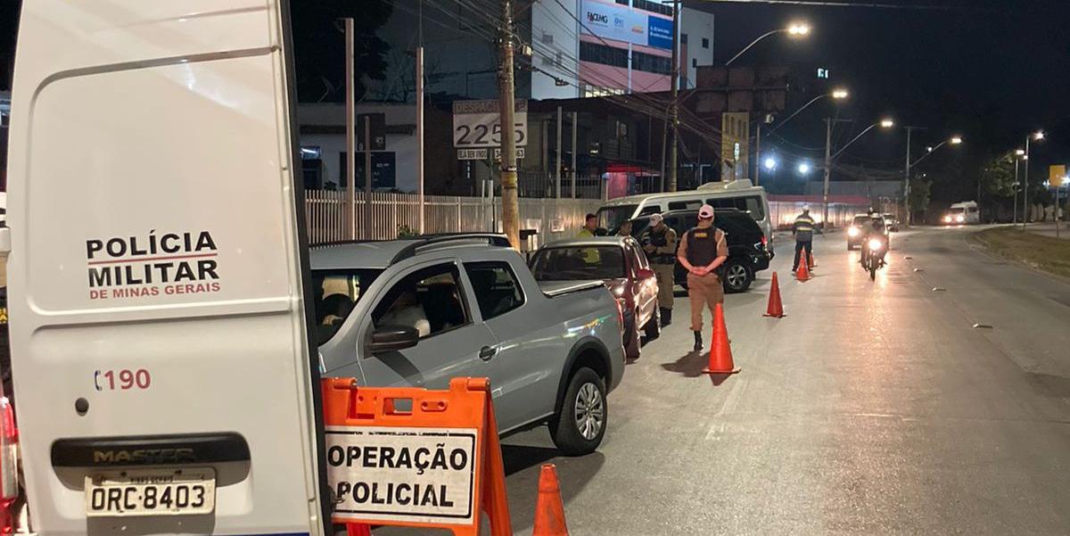 Forças de segurança organizaram uma megaoperação na noite dessa sexta-feira (22) e na madrugada deste sábado (23), em BH (Divulgação)