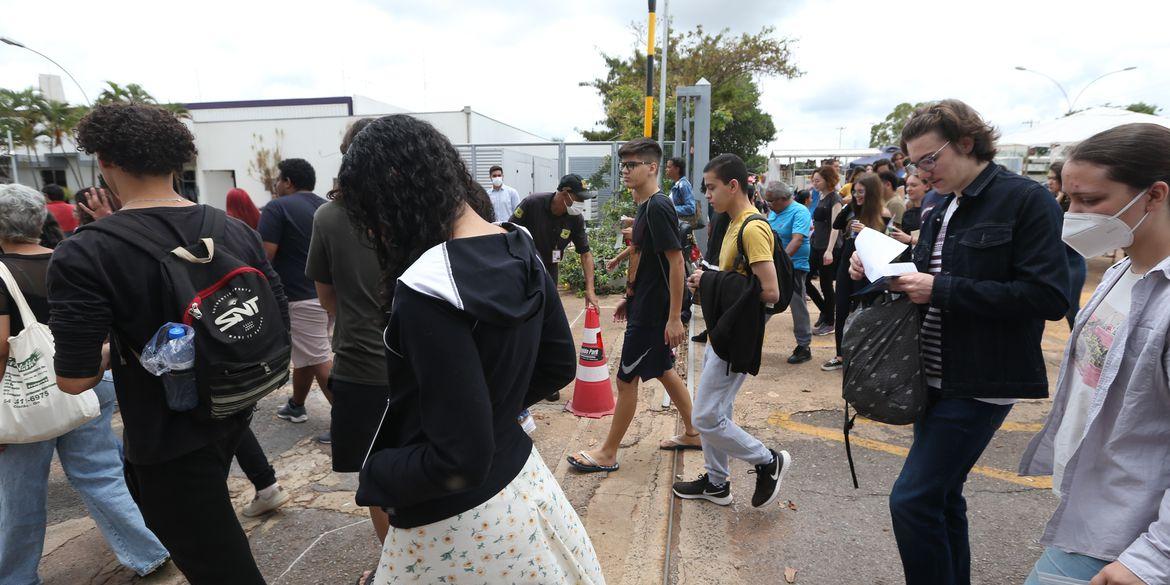 Abertura dos portões, segunda etapa do Exame Nacional do Ensino Médio (Enem) 20221 (Valter Campanato/Arquivo Agência Brasil)