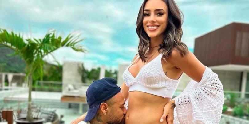 Neymar veio de jatinho particular para conhecer a filha (Reprodução / Instagram)