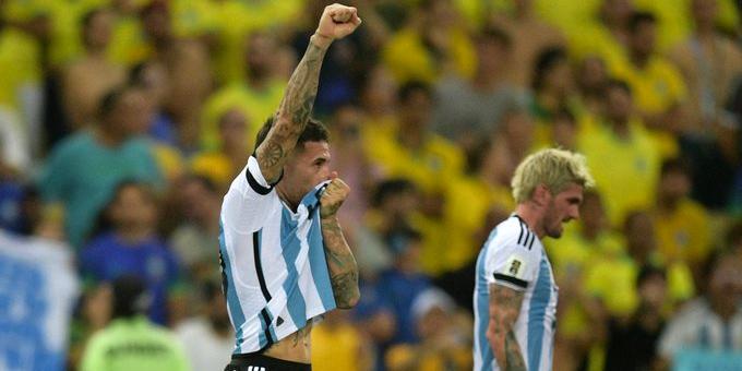 Otamendi garante vitória da Argentina sobre o Brasil no Maracanã (Reprodução / Twitter Selección Argentina)