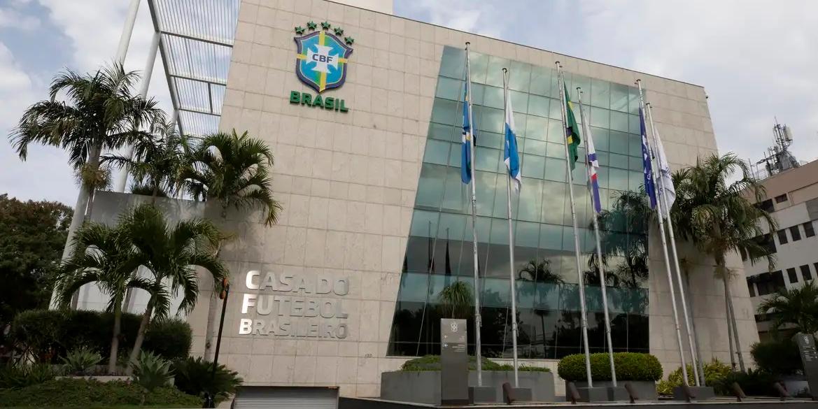 Mensagens comparavam jogadores e torcedores brasileiros a macacos (Lucas Figueiredo / CBF)