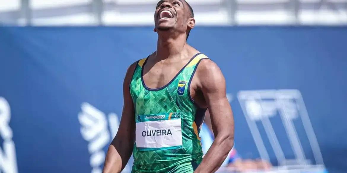 Samuel Oliveira conquista o ouro nos 400 metros com direito a recorde (Cris Mattos / CPB)