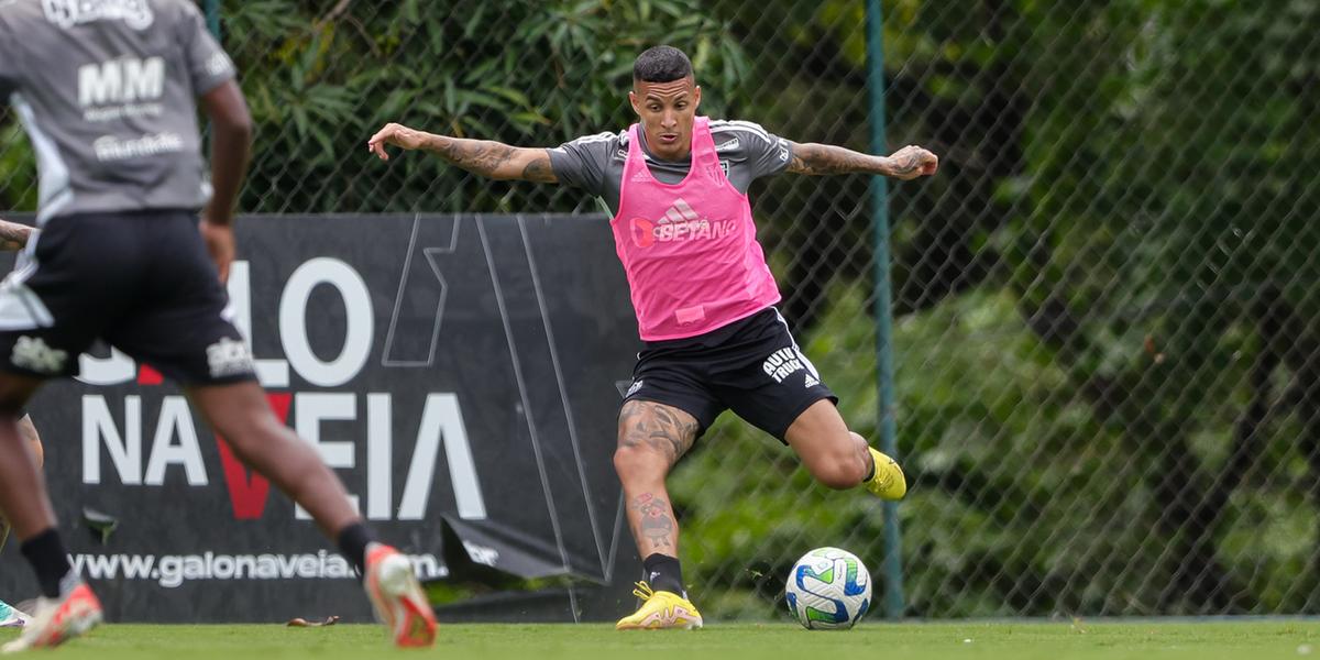 Vitória sobre o Grêmio pode deixar o Galo ainda vivo pelo título (Pedro Souza /Atlético)