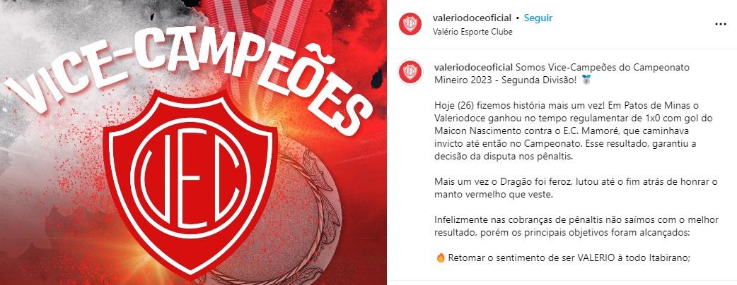 Valério celebra acesso com o vice-campeonato (Reprodução / Instagram Valeriodoce)