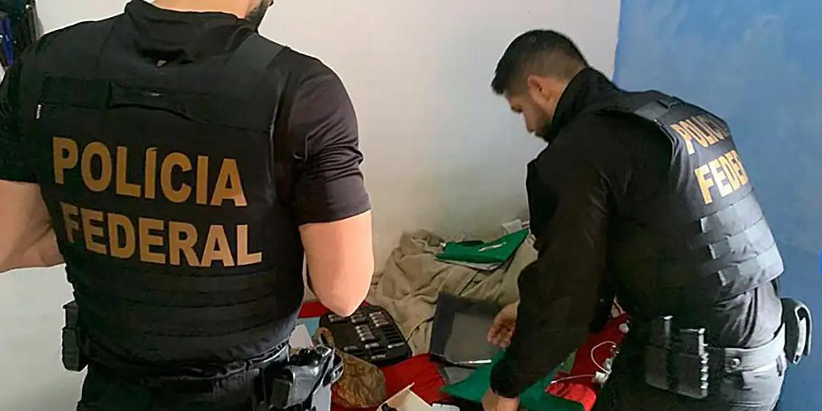 Entre os alvos estão “pessoas que cederam contas pessoais para receber recursos oriundos de golpes e fraudes contra clientes bancários” (Polícia Federal / divulgação)
