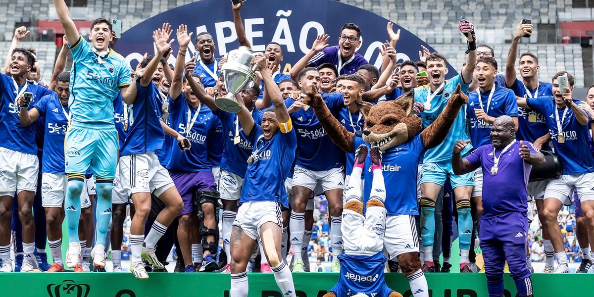 Cruzeiro vai embalado por títulos de 2023 para a Copa SP 2024 (Staff Images / Cruzeiro)