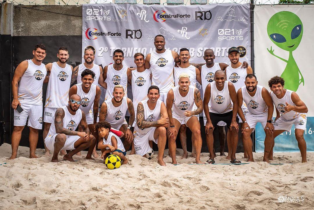 Grandes nomes do futebol participaram do torneio de futevôlei do meia Patrick, do Atlético (Reprodução/ Redes Sociais)