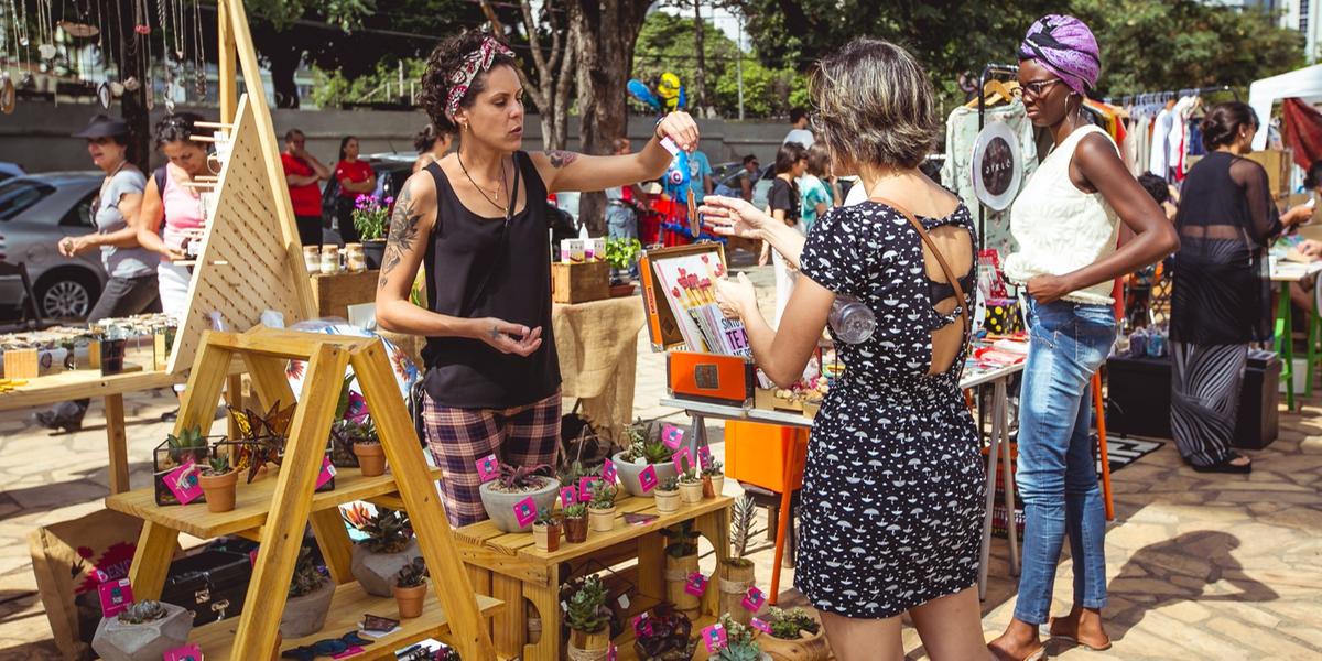Feira conta com 80 expositores de arte, cosméticos, decoração, flores e jardim, gastronomia e moda (Divulgação)