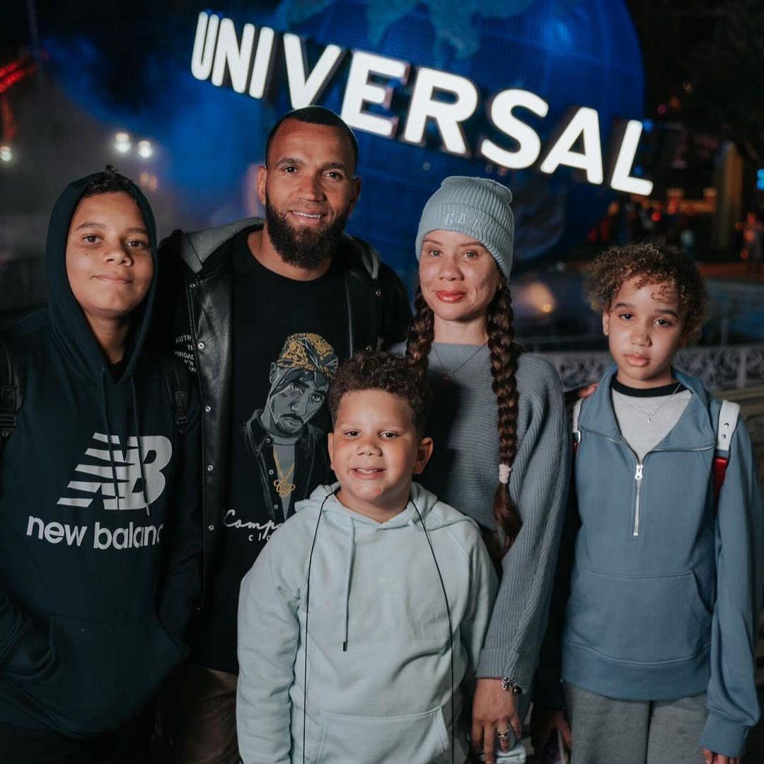 Everson aproveita as férias na Disney ao lado da família (Reprodução / Instagram Everson)