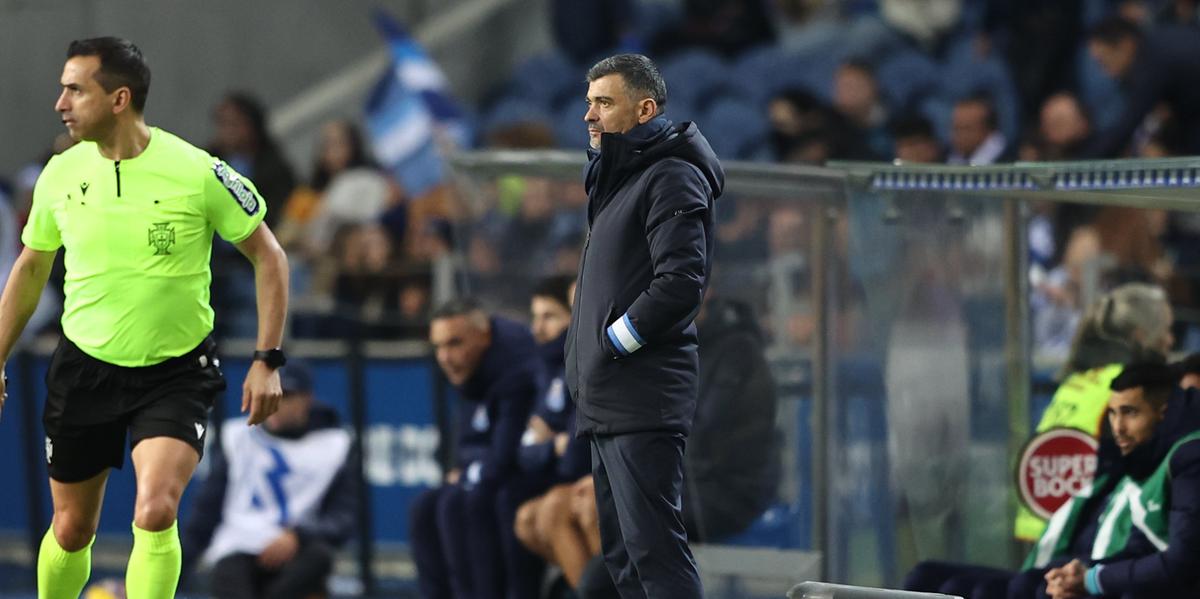 Sérgio Conceição revela motivos que levaram o Porto a emprestar Verón ao Cruzeiro (Reprodução / Twitter FC Porto)