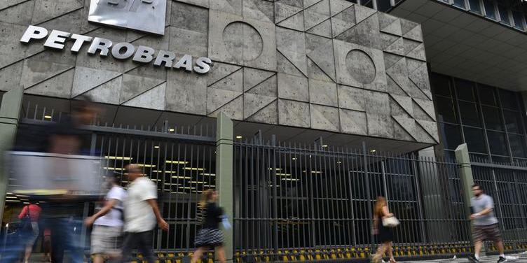 Inicialmente, eram 19 municípios. Edital prevê 916 vagas para nível técnico, com remuneração mínima de R$ 5.878,82. Provas serão no dia 24 de março (Arquivo/ Agência Brasil)