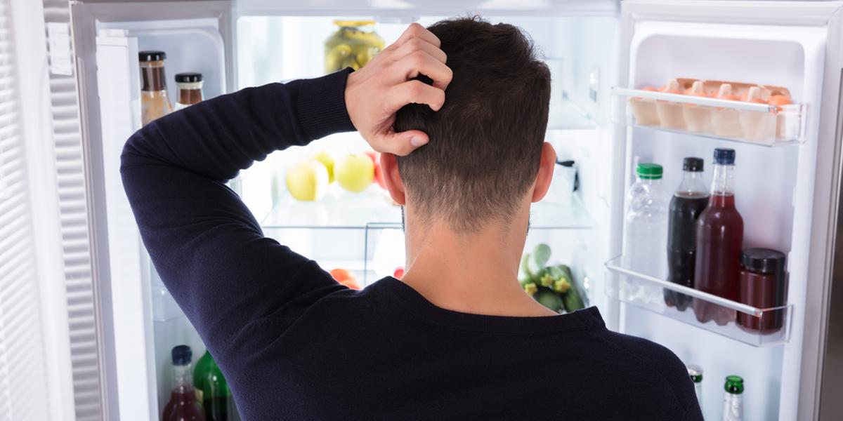 Geladeira: é importante evitar o abre e fecha constante, especialmente em dias de calor intenso, uma vez que isso aumenta o tempo em que o equipamento fica operando (iStock / Cemig - Divulgação)