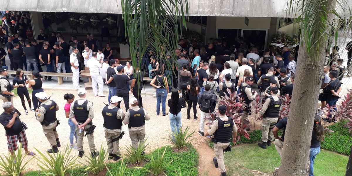 Velório do militar acontece nesta terça-feira no cemitério Bosque da Esperança, região Norte de BH (Maurício Vieira)