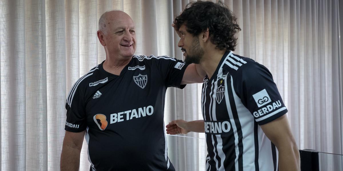 Felipão e Scarpa trabalharam juntos no Palmeiras e foram campeões brasileiros em 2018 (Pedro Souza / Atlético)