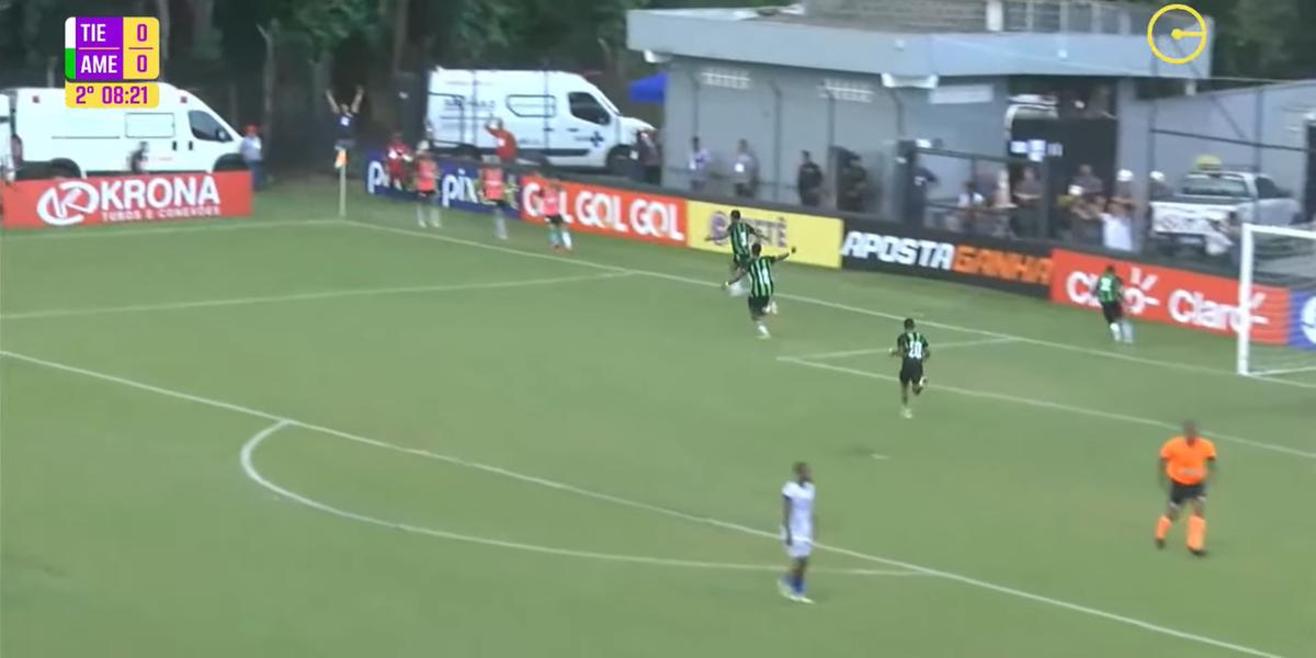 Momento do gol do América marcado pelo atacante Ighor Gabryel (Reprodução/ Youtube Federação Paulista de Futebol)
