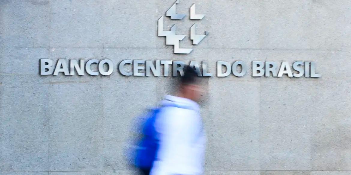Comitê de Política Monetária do Banco Central mostrou preocupação com as expectativas de inflação acima da meta (Marcello Casal JrAgência Brasil)