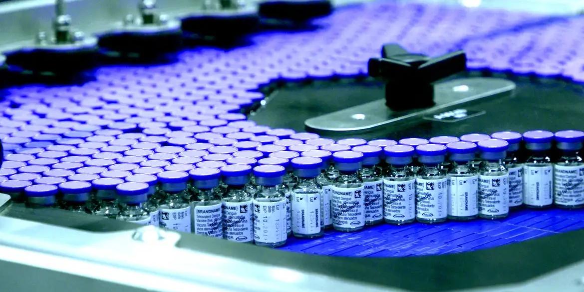 Vacina contra a dengue Qdenga é fabricada pela farmacêutica Takeda (Takeda/Divulgação)